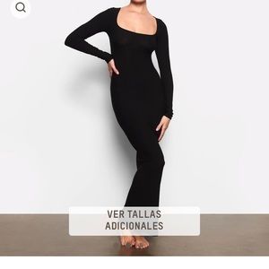 Long sleeve black dress